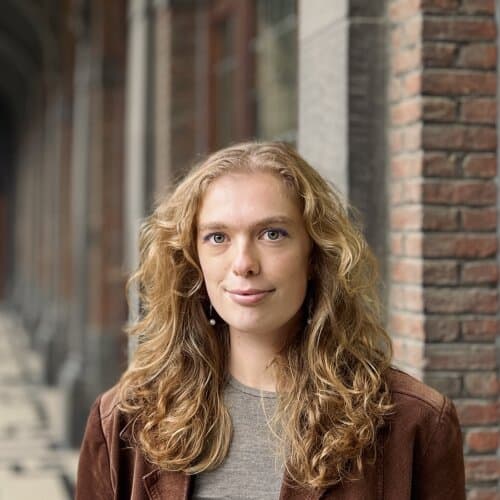 Fiona Holdinga